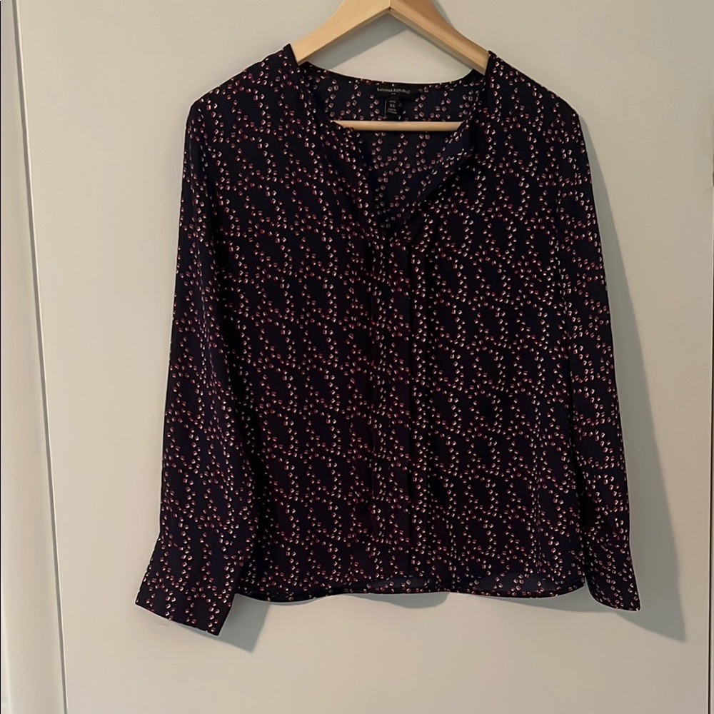 Banana Republic, XS, Women's Navy and Red Patterned Top